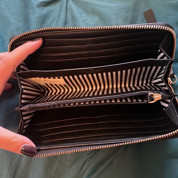 KATE SPADE PURSE AND WALLET - Picture 4 of 4